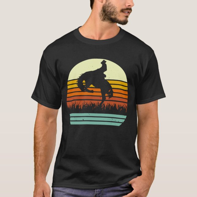 Bucking Horse Rodeo Retro Stil T Shirt (Framsida)