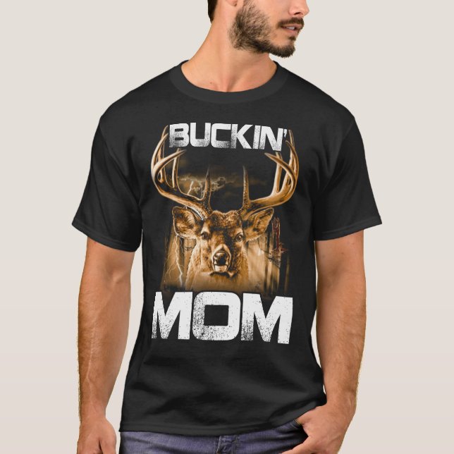Buckin'MAMMA Hunter T-shirt (Framsida)