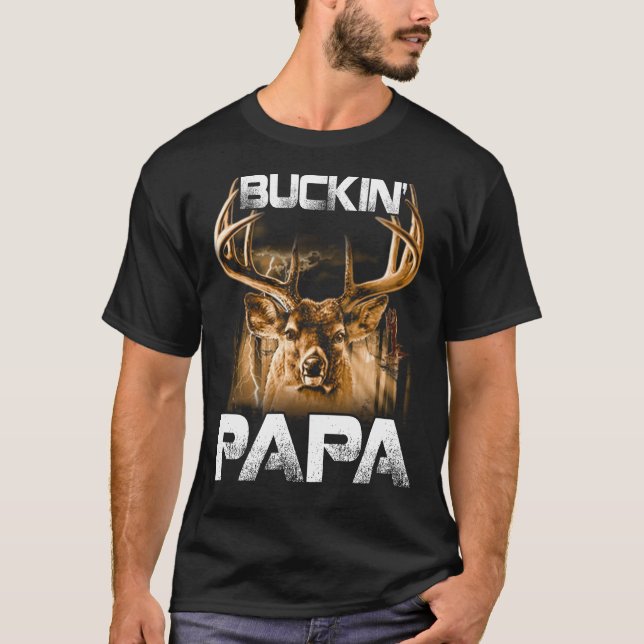 Buckin'PAPPA Hunter T-shirt (Framsida)