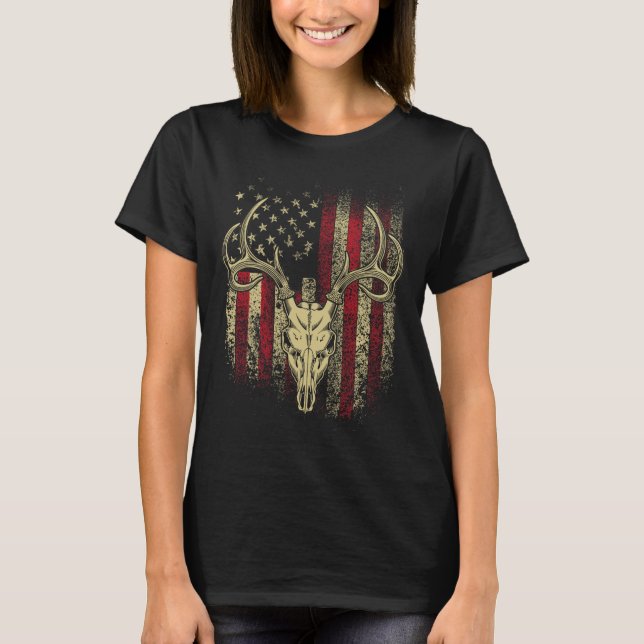 Bucks Antlers och Skull på en amerikansk Flagga Hj T Shirt (Framsida)