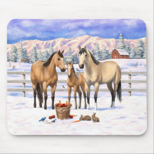 Buckskin Quarter Horses i Snö Musmatta
