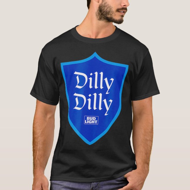 Bud Light Dilly Dilly Shield T Shirt (Framsida)