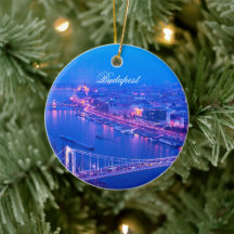 Budapest Hungary på natten
