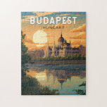 Budapest Hungary Travel Art Vintage Pussel<br><div class="desc">Budapestrektorns färddesign i ett emblem stil. Budapest,  Ungerns huvudstad,  är knuten till Donau. Landets 1800-talsbrygga förbinder det heliga Buda-distriktet med platt pest.</div>