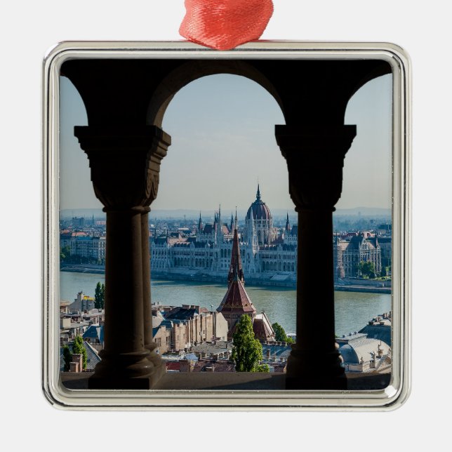 Budapest och hungersparlament julgransprydnad metall (Framsidan)