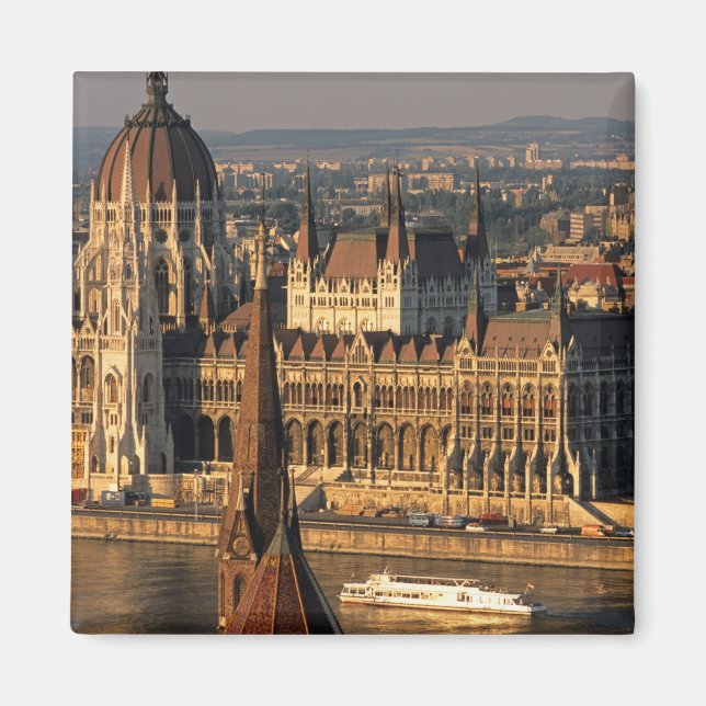 Budapest, Ungern, Donau River, parlamentet Magnet (Framsidan)