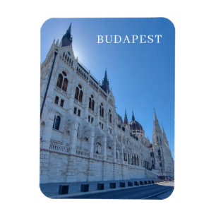 Budapests parlament Bygger en magnet för nära besö