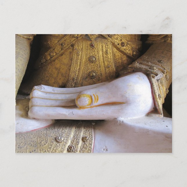 Buddha Hand Holding a Small Buddha Vykort (Framsida)