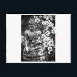 BUDDHA MED BLOMMAR POSTCARD VYKORT<br><div class="desc">BUDDHA MED FLOWERS PHOTOGRAPHY POSTCARD</div>