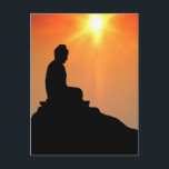 Buddha Meditating Vykort<br><div class="desc">En formgivning med buddha som mediterar på ett berg.</div>