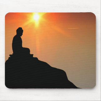 Buddha meditera musmatta