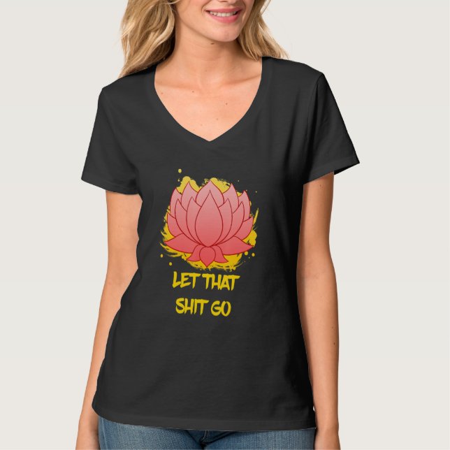 Buddha Monk Namaste Smiling Happiness Let Worries  T Shirt (Framsida)