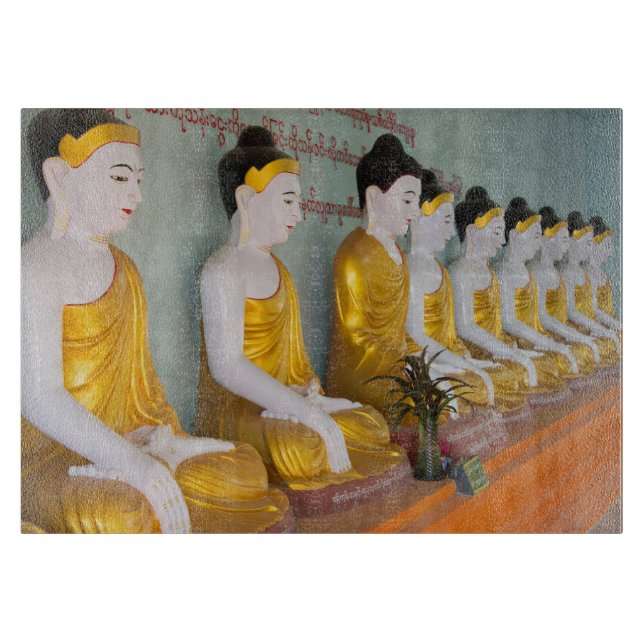 Buddhistiska statyer i Umin Thounzeh (Framsidan)