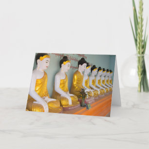 Buddhistiska statyer i Umin Thounzeh Kort