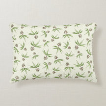 Budding Red Grenar på grädde - sömlös mönster.