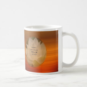Buddistisk mugg för SGI med Nam Myoho Renge Kyo