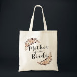 Budens mamma rustic boho blommigt tygkasse<br><div class="desc">Fira din bröllopsdag med den här eleganten, Budens mamma till väskan, designad med chicens kalligrafi och anpassade text. Perfekt som en tankfull gåva tillför den här dräkten en personlig beröring till bridens mor för att bära essentialer i stil på den stora dagen. Vare sig den används för möhippan, repetitionsmiddagen eller...</div>