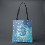 Budens mamma Winter Wedding | Tote Bag Tygkasse<br><div class="desc">Om du vill göra ytterligare anpassningar klickar du på knappen "Anpassa" och användor verktyg som är utformat för att ändra mallen. Om alternativen är tillgängliga kan du ändra text och bild genom att helt enkelt klicka på "Redigera/ta bort text eller bild här" och lägga till en egen. Designad av Freepik....</div>