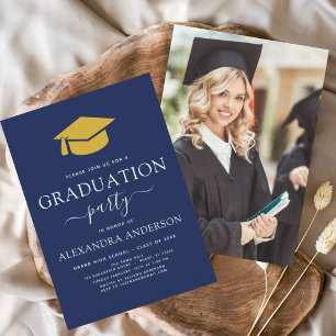 Budget 2022: Blått Guld-foto i Studenten Flygblad