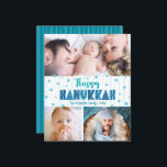 Budget 3 Photo Lycklig Hanukkah Turkvoise Stars Ca<br><div class="desc">"Lycklig Hanukkah." Roligt, lekfull, vismisk, handgjord typografi och en slumpmässig stjärna av David mönster i ljusblått turkosa, allt överliggande ljusblått akvblått hand plockade linjer på vit bakgrund, tillsammans med tre foton av ditt eget val, hjälper dig att gå in i Hanukkah. Hand plockade-turkos linjer täcker över en tårblått bakgrund på...</div>