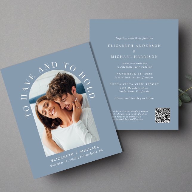 Budget Ark Foto QR-kod Bröllopsinbjudan (Celebrate your love story with invitation showcasing your favorite photo in an elegant arch frame)
