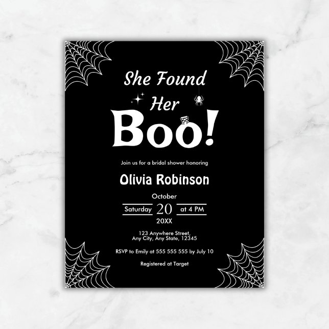 Budget Black Halloween Inbjudningskort för möhippa (Budget Black She Found Her Boo Halloween Bridal Shower Invitation   )
