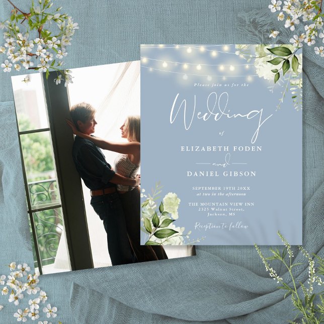 Budget Blomster Dammig Blå Foto Bröllopsinbjudan (Budget Floral Dusty Blue Photo Wedding Invite)