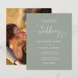 Budget Bröllopsinbjudan med Sagegröna Hjärtan Foto