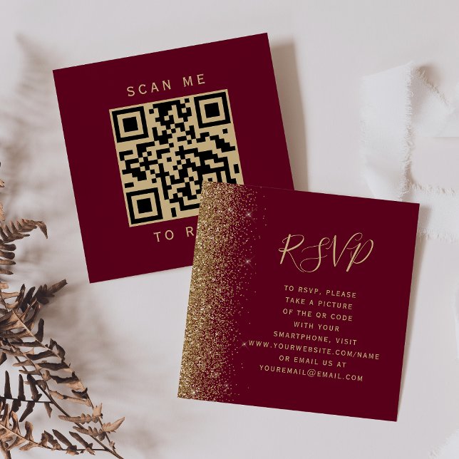Budget Burgundy Rött Guld Bröllops QR-kod RSVP Tilläggskort (Skapare uppladdad)