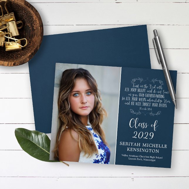 Budget Christian Bible Verse Studenten Photo (Skapare uppladdad)