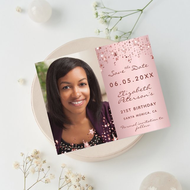 Budget födelsedags rosafärgad foto Spara datumet (Skapare uppladdad)