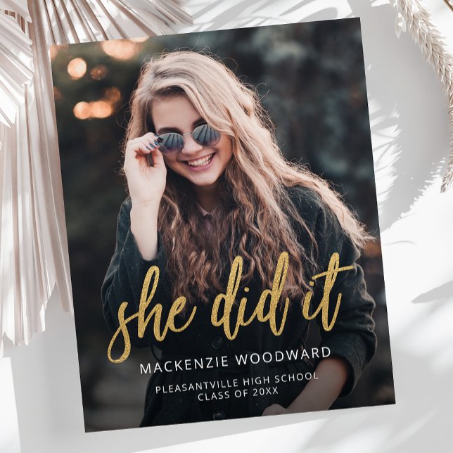 Budget Foto Guld Hon Gjorde Det Examen (Skapare uppladdad)