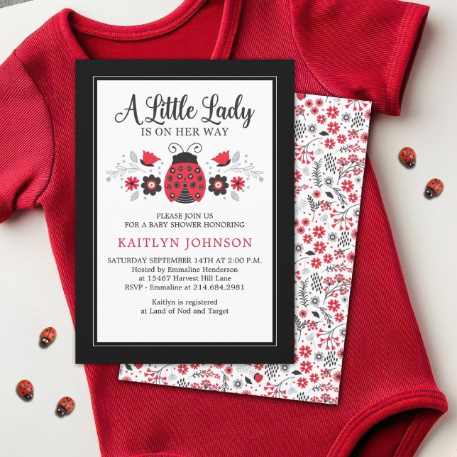 Budget Little Dam Ladybug Baby Shower-inbjudan Inbjudningar (A little lady girl's baby shower invitation featuring a cute ladybug )
