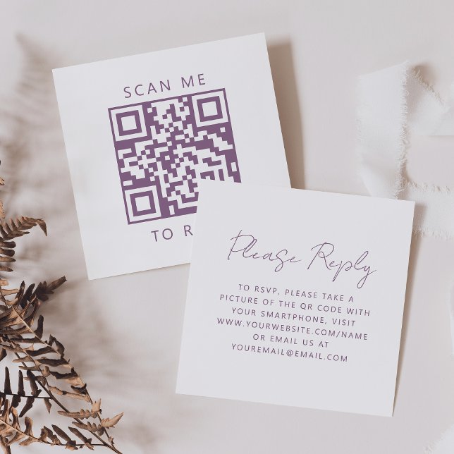 Budget Mauve Script Wedding QR Code RSVP Tilläggskort (Skapare uppladdad)