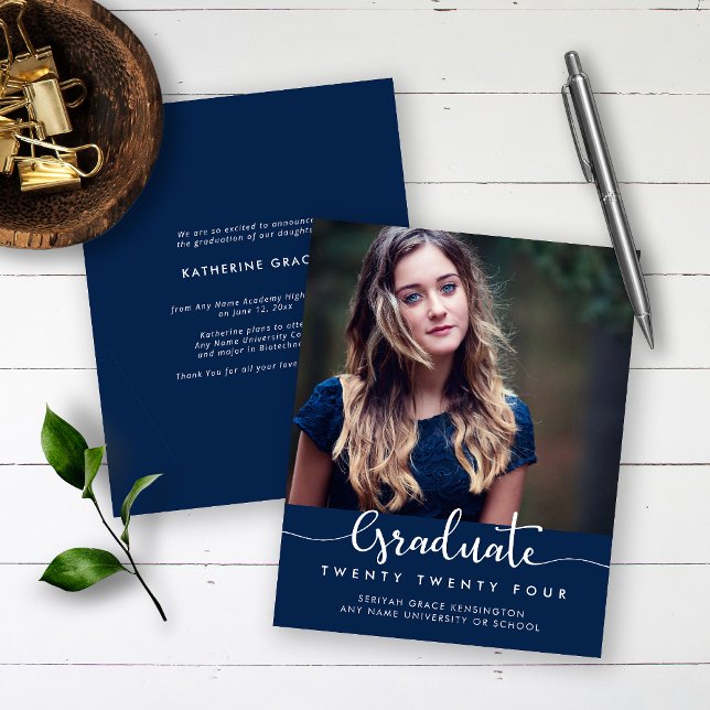BUDGET Modern Elegant Script Blue Studenten Photo (Skapare uppladdad)