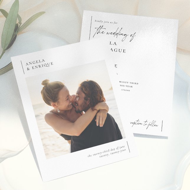 Budget Modern & Minimalist Romantic Photo Wedding (Skapare uppladdad)