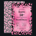 Budget Rosa Black Leopard Birthday Investigations<br><div class="desc">Elegantens budgetvärde på 5, 5 tum x 8, 5 tum födelsedagsfest inbjudan har en rosa och svart leopard-dekortryckt mönster överlagrad med en rosa faux foil lagrar och dina 50:e födelsedagsfester i chic. Underbar FÖR ALLA ÅLDER. Dessa prisvärda meddelanden trycks på 110 lb pappert i 3 storlekar. **VITE ENVELOPES ÄR FRIVILLIGA...</div>