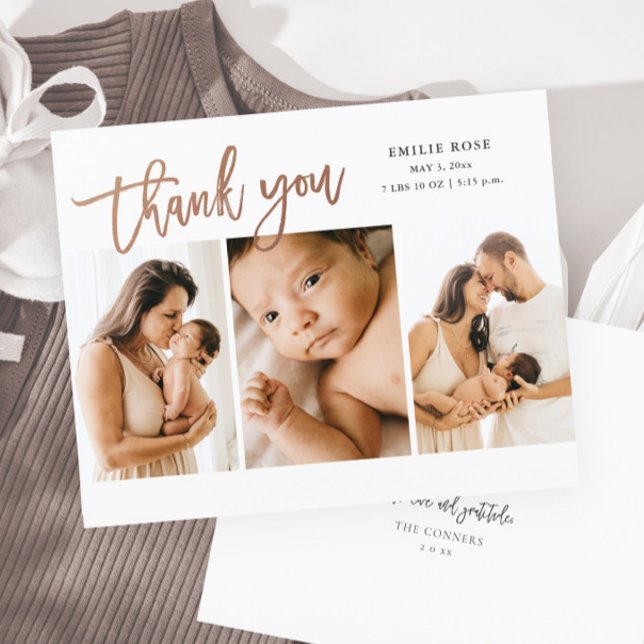 Budget Script 3 Foto Baby Tacksamhetskort (Modern rose gold script lettering 3 photo baby thank you card brith announcement.)