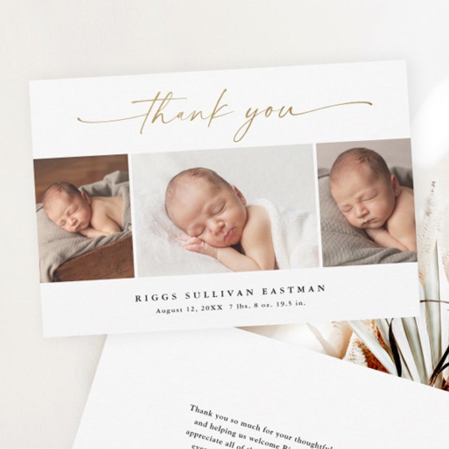 Budget Skript 3 Foto Baby Tillkännagivande Tack (Elegant gold script 3 photo collage baby budget thank you card birth announcement.)