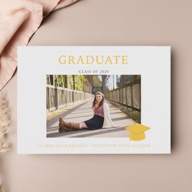 Budgeta Photo Guld Studentfest Inbjudningar (Skapare uppladdad)