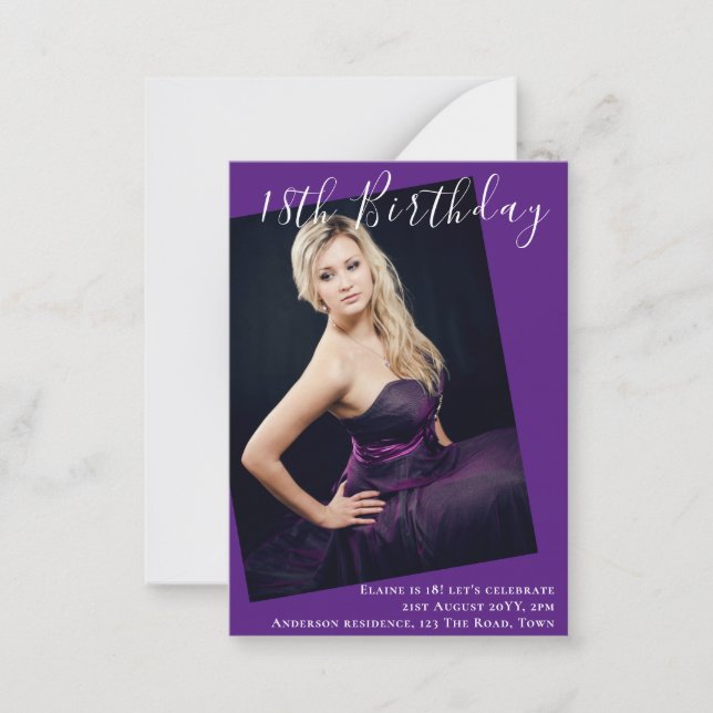 BUDGETEN 18:e födelsedag PHOTO Inbjudan tillkännag (Framsida)