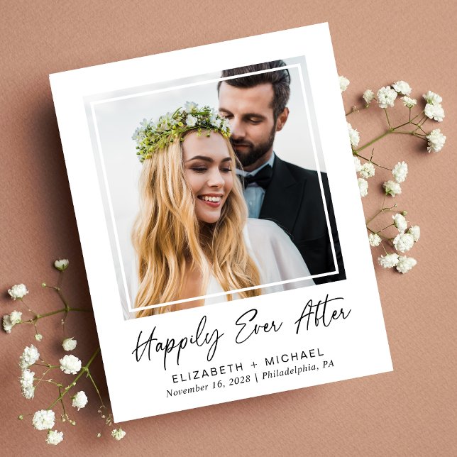 Budgeten lyckligtvis allt efter att fotobröllopet  (Skapare uppladdad)