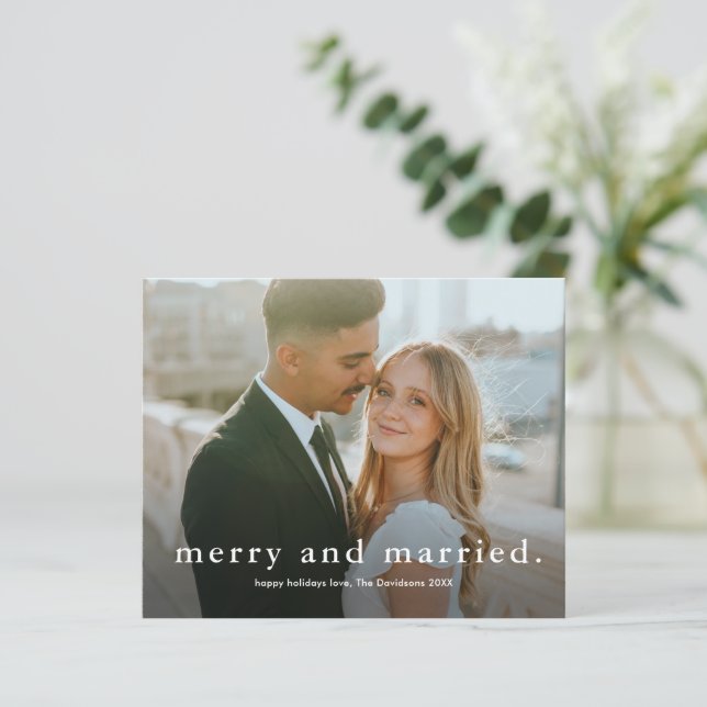 Budgetens Merry Married Bröllop-julkort (Stående Fram)