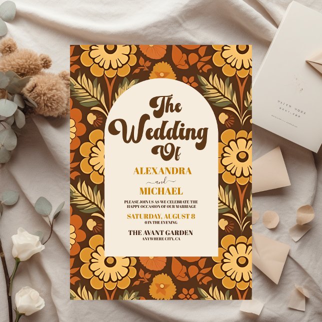 Budgetera Arch Groovy Retro 70 Blommigt Bröllop (Skapare uppladdad)