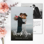 Budgeterat modernt Bröllop-fotoskriptkort för Tack<br><div class="desc">Budgeterad Modern Hand Lettered Script Bröllop Photo Tack-personlig till ett rimligt pris med ett tunt budgetkort. Modern Snyggt bröllop tackar dig för att du har en lodrät på framsidan med texten "Tack" i ett stort, handskrivet typsnitt (överlägg) i fullt på bild. ***VÄNLIGEN NOTERA! *** BUDGETEN PAPPER/FLYER ÄR PAPPER. *** UPPGRADERA...</div>
