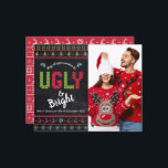 Budgeterat Photo Helgdag Ugly Sweater Chalkboard-k<br><div class="desc">"Må alla dina svettare vara fula och klara." Fira helgdagarna i "stil" med dina fulaste, stiliga julsvatare! På den lämnat sidan, söt, vismisk träd, renar, prydnadsföremål och lekfull "sweater"-typografi i rött, grönt och akvblått, täcker över en kritbakgrund. Anpassningsbarnas foto finns på högerna. En vit mässa mönster i träd, renar och...</div>
