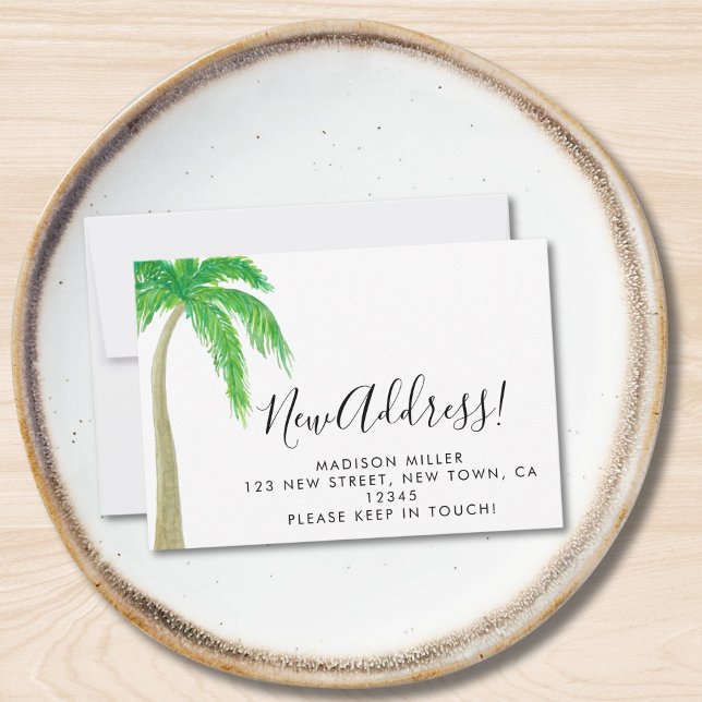 Budgetmeddelande om Flytta vid Nya adress Handflat Anteckningskort (Skapare uppladdad)