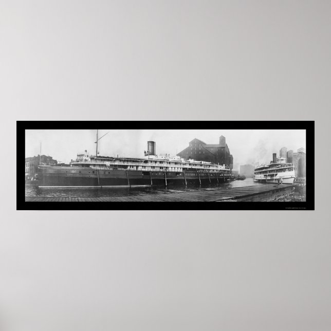 Buffalo Boat Docks, NY Photo 1909 Poster (Framsidan)