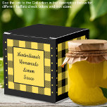Buffalo Check - Gult and Black - Classic Presentaskar<br><div class="desc">Kryssrutan Klassisk gult och svart buffel. Anpassade finns på båda sidor om rutan. Om du användor knappen Redigera design/verktyg kan du också lägga till egna bilder/foton. Andra tillgängliga färgrutor. Se Samling av alla rutstorlekar och buffel,  markera färg här: https://www.zazzle.com/collections/boxes_product_promotional_gift_buffalo_check-119842043554925619</div>