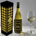 Buffalo Check Gult och Black Vin Box Presentask För Vinflaska<br><div class="desc">Buffalo checkar in gult och svart. Andra färgrutor som finns i min butik och mer design för olika tillfälle.</div>